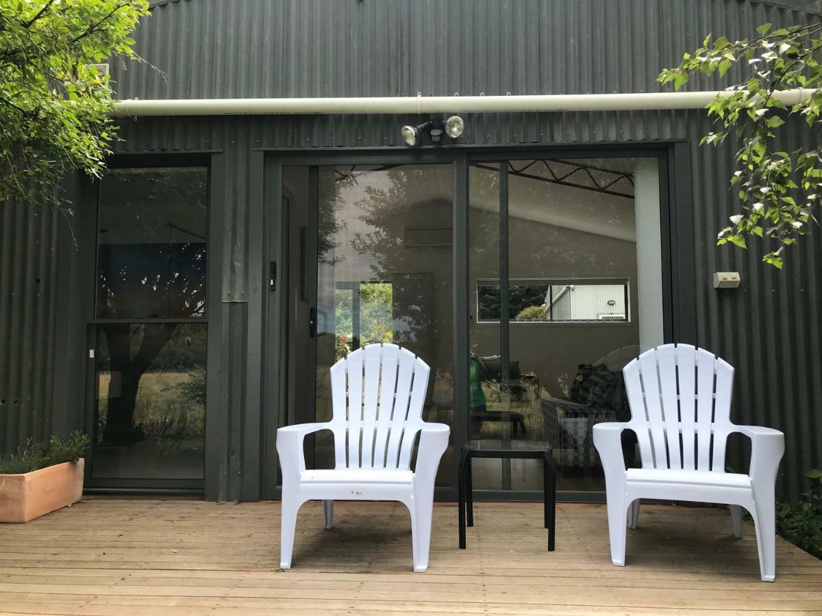 Langleys Port Campbell Hobby Farm Apartment ภายนอก รูปภาพ